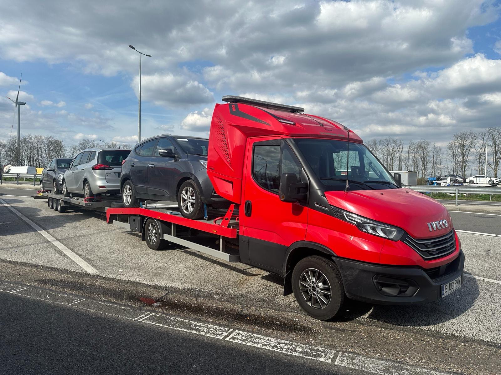 2b5b403a 9475 4b18 aecb d67b3bd5591d